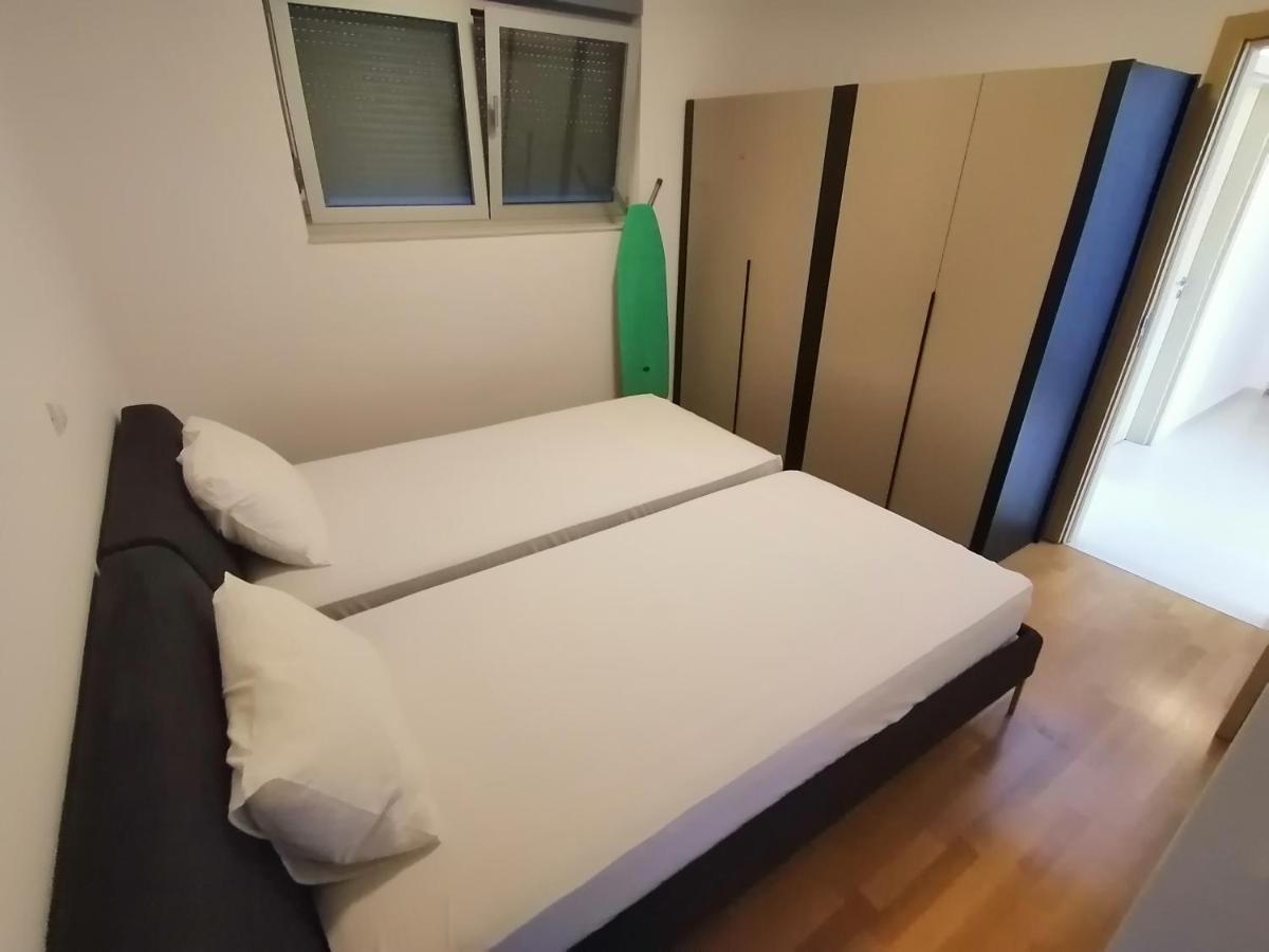 Apartman Sara Pržno Eksteriør bilde