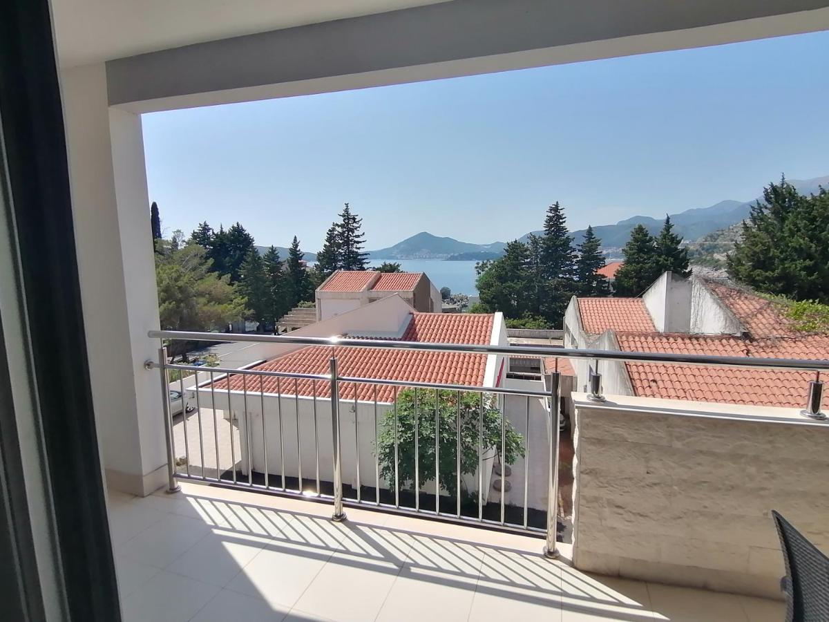 Apartman Sara Pržno Eksteriør bilde